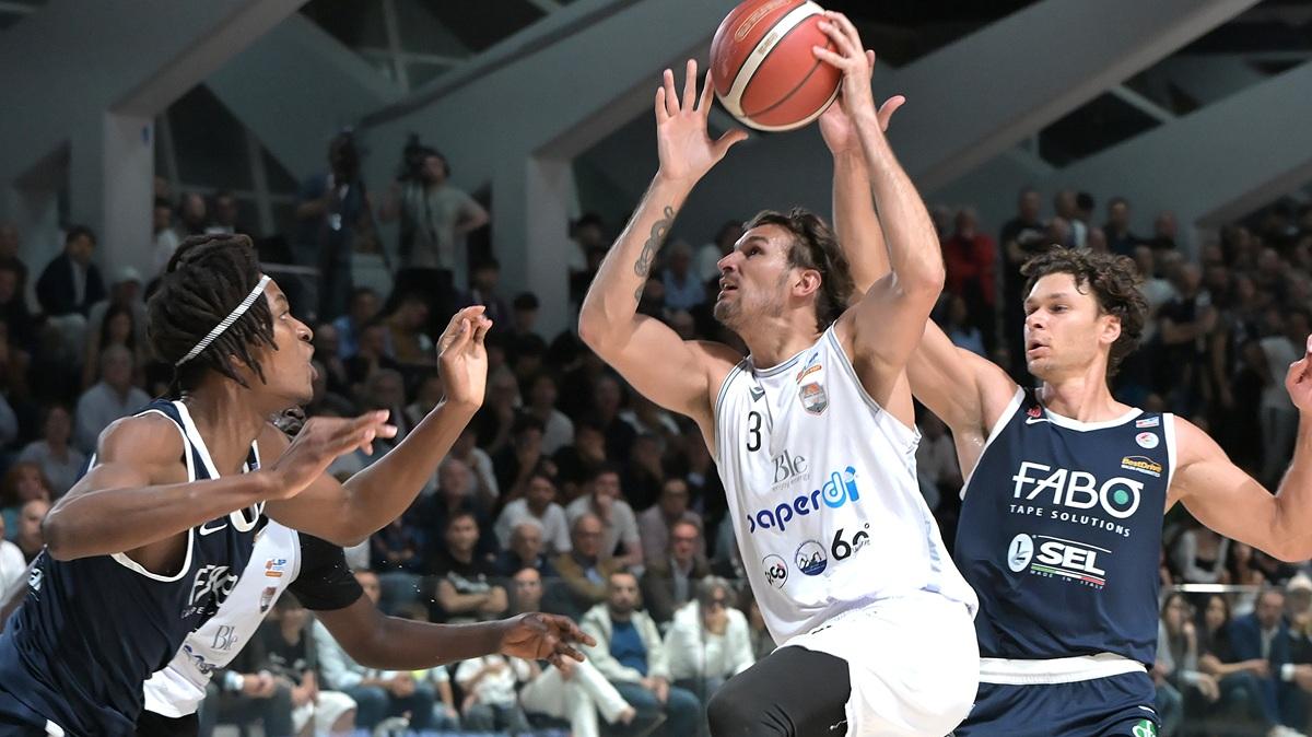 Serie B - Paperdi Caserta domina la prima sfida playoff con Herons Montecatini