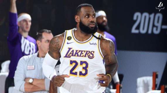 NBA Playoff - LeBron James stabilisce un nuovo record 