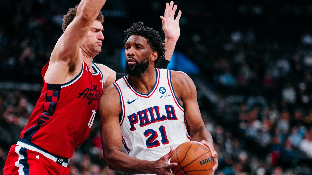  Clippers distratti e molli: i Sixers ne approfittano a Los Angeles