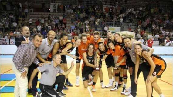 Il Famila Wuber Schio Schio vince la Supercoppa italiana 2012
