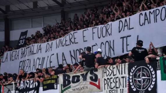 Virtus, lo striscione per Polonara: «La vera battaglia da vincere è fuori dal campo. Forza Achille!»
