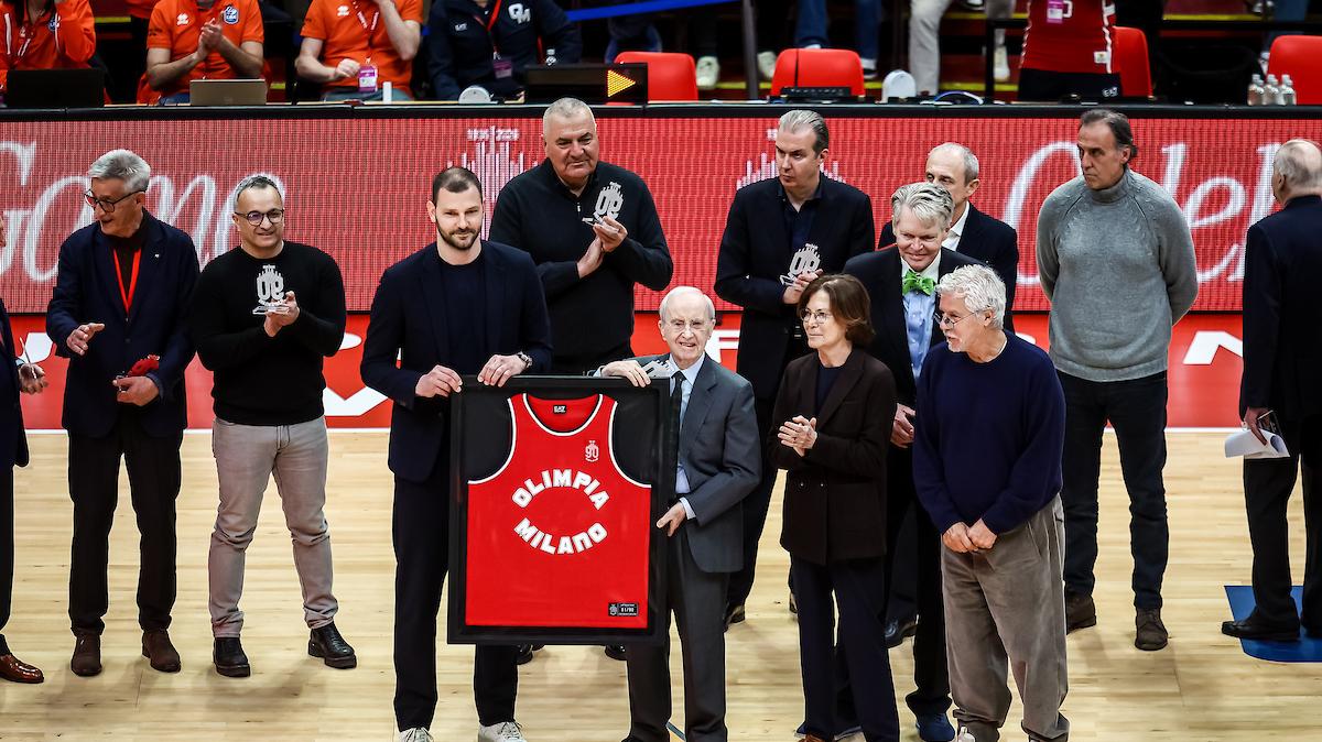 Valerio Bianchini: «Olimpia, che straordinaria lezione di vita la celebrazione dei 90 anni»