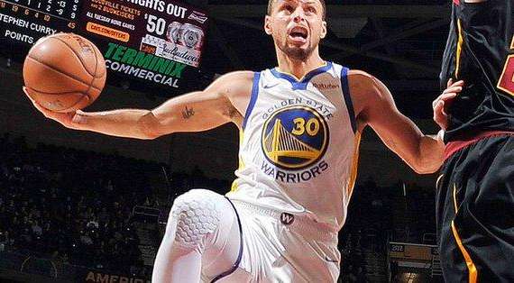 NBA - Warriors, un altro show di Curry nella Q-Arena dei Cavaliers