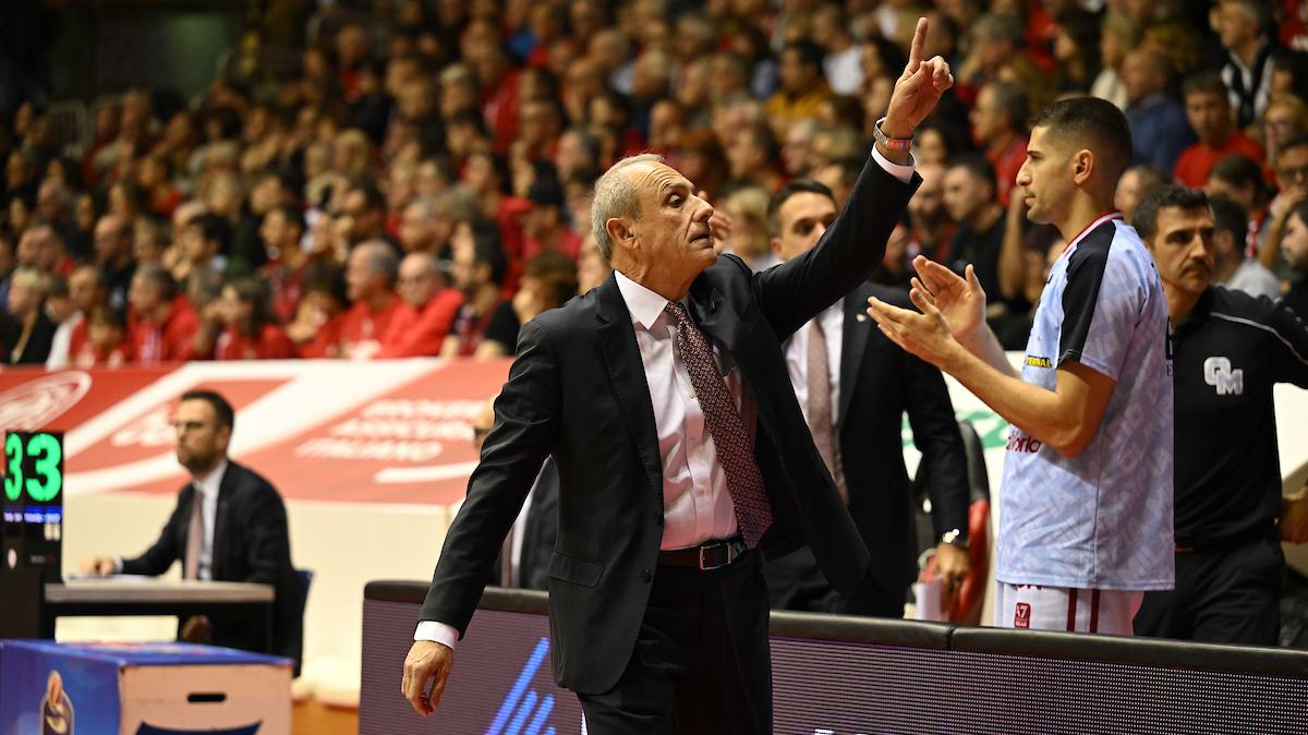 Repubblica: «Olimpia Milano, due vizi che somigliano a tare che Messina faticherà ad estirpare»