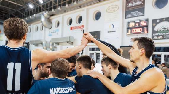 Serie B - Nuovo Basket Aquilano espugna il difficile campo di Mondragone