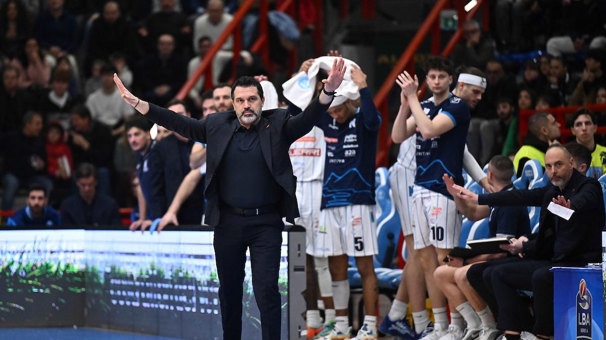 Napoli, Magro: "Solo una vittoria, importante, per portare avanti il progetto"