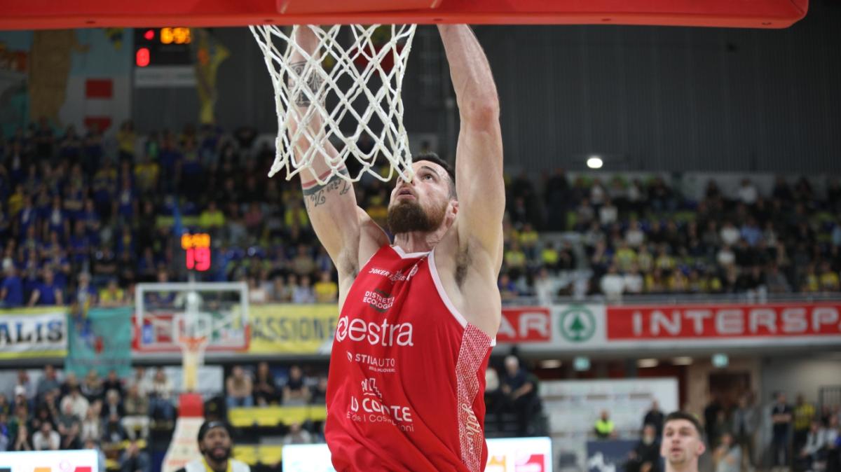 Tonfo di Pistoia, che si perde a Cividale nel secondo tempo