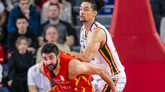 Spagna - Ricky Rubio si infortuna per sovraccarico al ginocchio