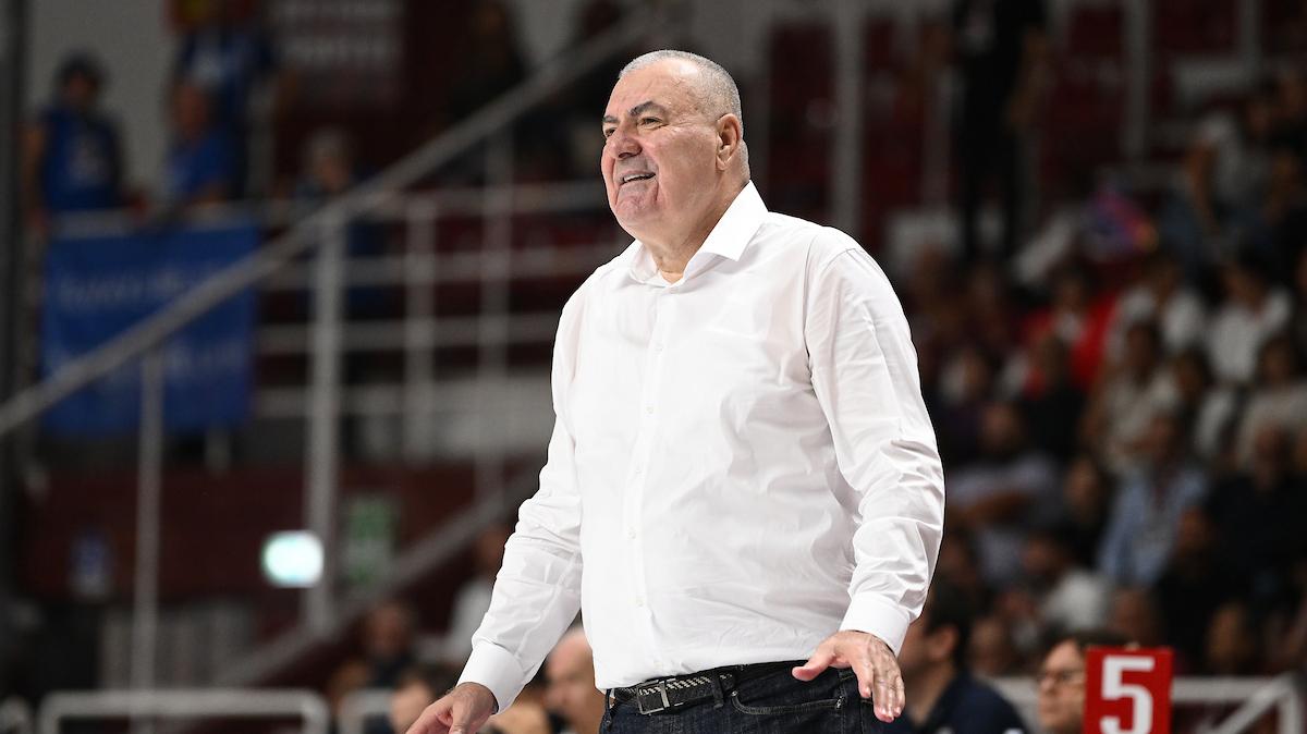 Trapani Shark e il sogno Scudetto. Repesa: «Abbiamo fame...»