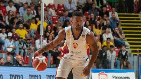 Serie B - Rodriguez guida la vittoria della Virtus Roma contro il Loreto Pesaro 