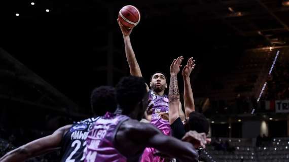 LIVE F8 - Un tragico ultimo quarto condanna Reggio Emilia, Trento in semifinale