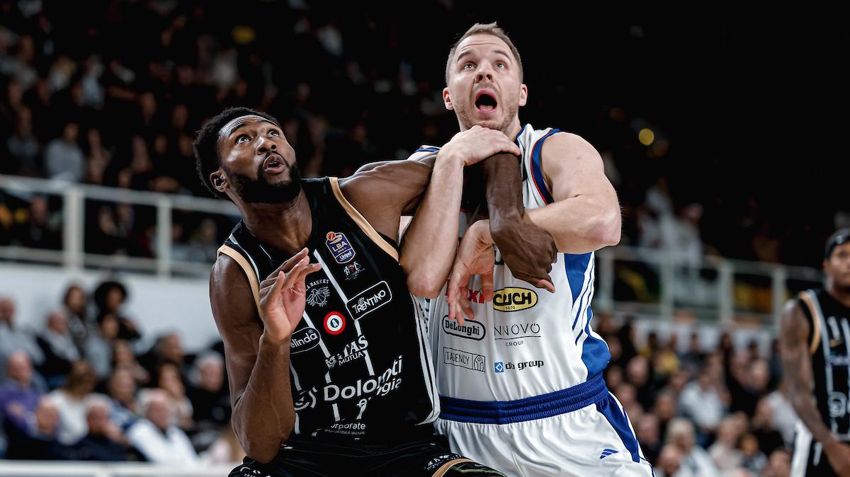 Tegola Aquila Trento, si ferma Selom Mawugbe: out almeno tre settimane 