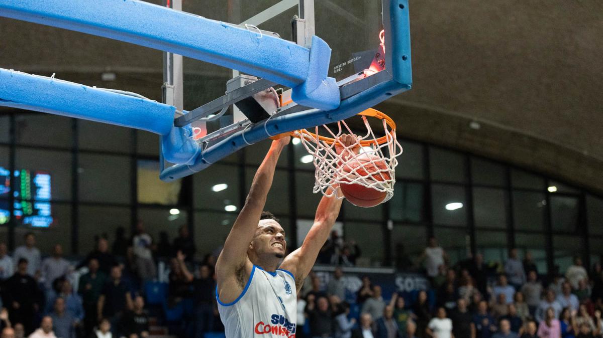 Serie B - Brown non basta, Ragusa senza esterni si arrende a Barcellona