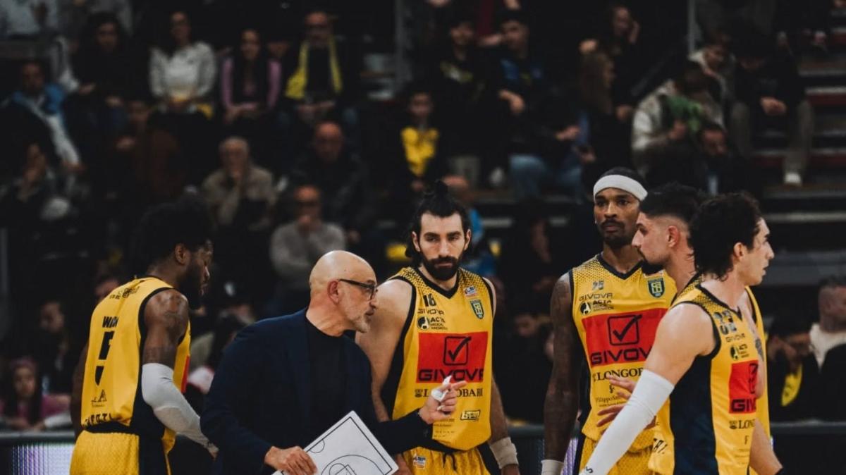 Al PalaSojourner c’e lo scontro Rieti vs Scafati, una sfida che profuma di A