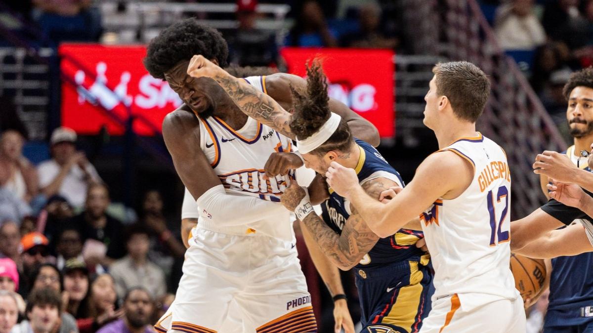 Pelicans vs Suns: Mark Williams e Jose Alvarado arrivano alle mani