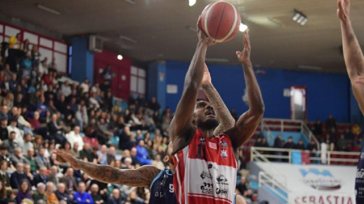 La Sebastiani Rieti resiste al ritorno della Roseto di Harrison