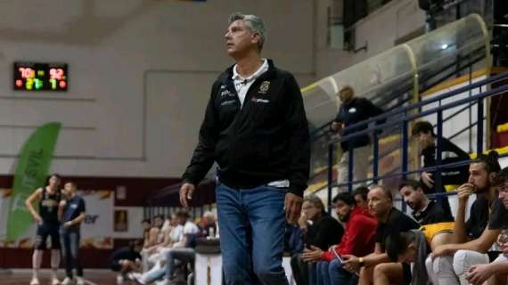 UFFICIALE B - Power Salerno, esonerato coach Daniel Farabello