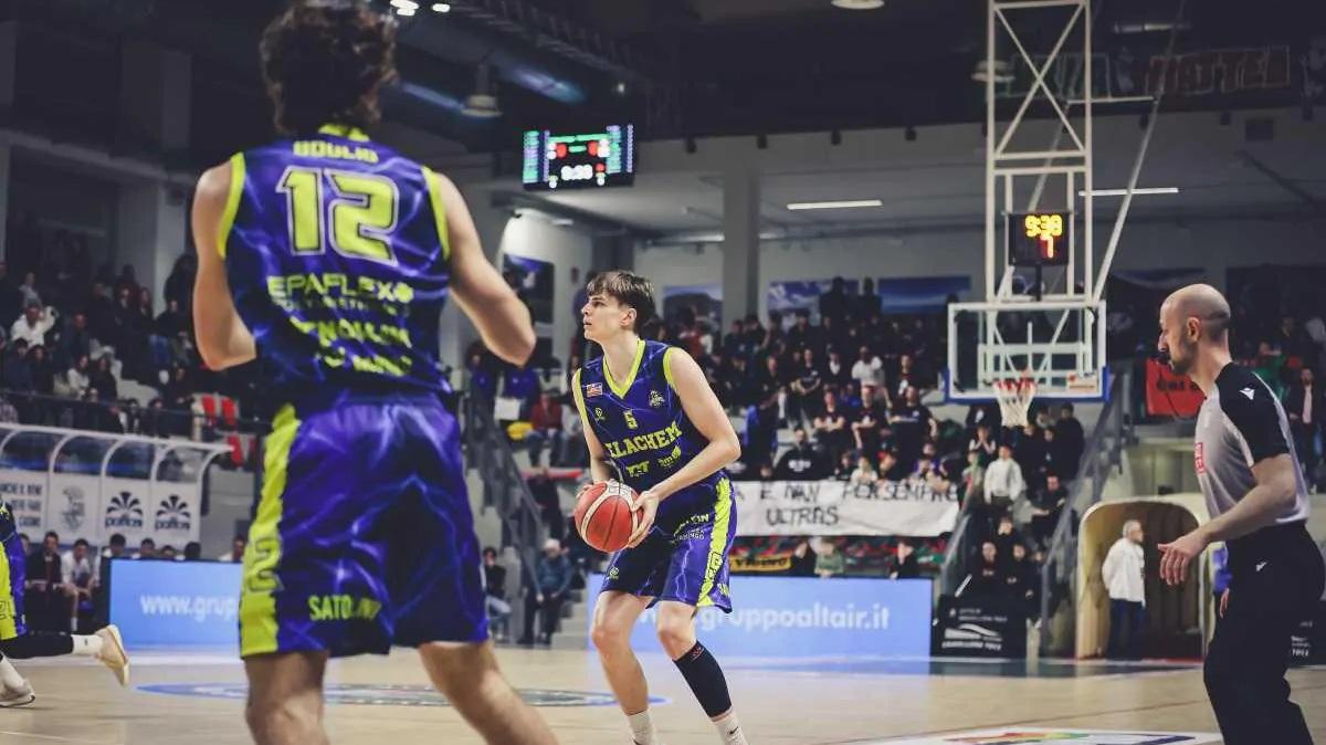 Serie B - ELAchem Vigevano dominante a Gravellona: Omegna travolta