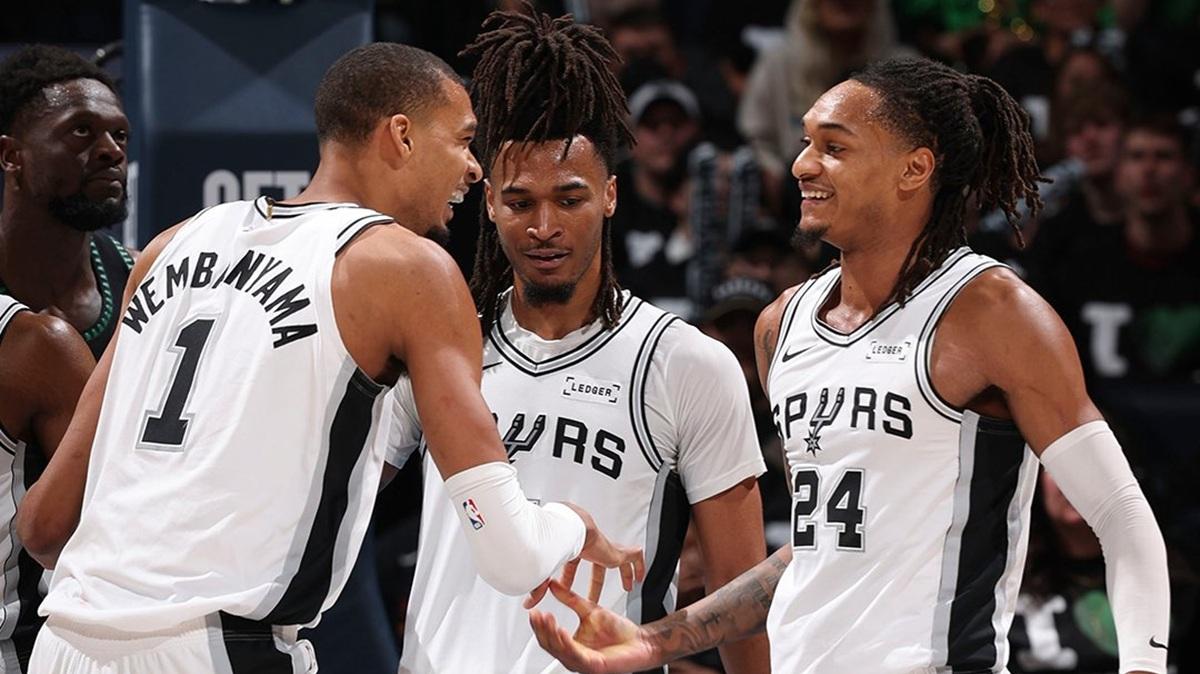 Playoff NBA | Wembanyama domina al Target Center, gli Spurs volano 2-1 sui Wolves