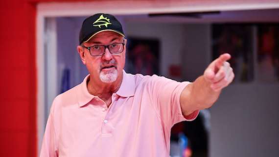 Mobilquattro e Olimpia: Chuck Jura e quel derby da dieci punti di sutura per D'Antoni