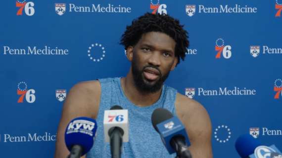 NBA - Joel Embiid si scatena con Phila: «Ho fatto troppo per questa caz*o di città per essere trattato così»