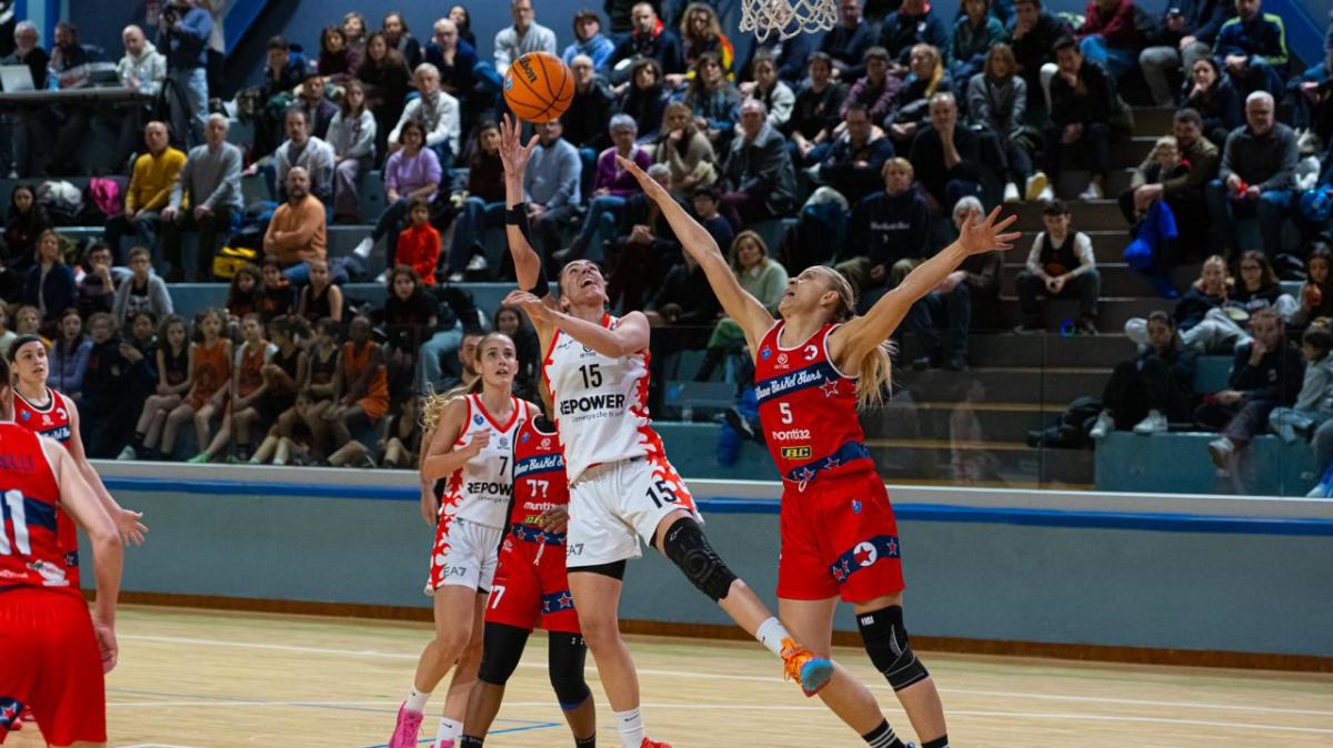 A2 F - Una grande Repower Sanga vince il derby della Madonnina con Basket Stars