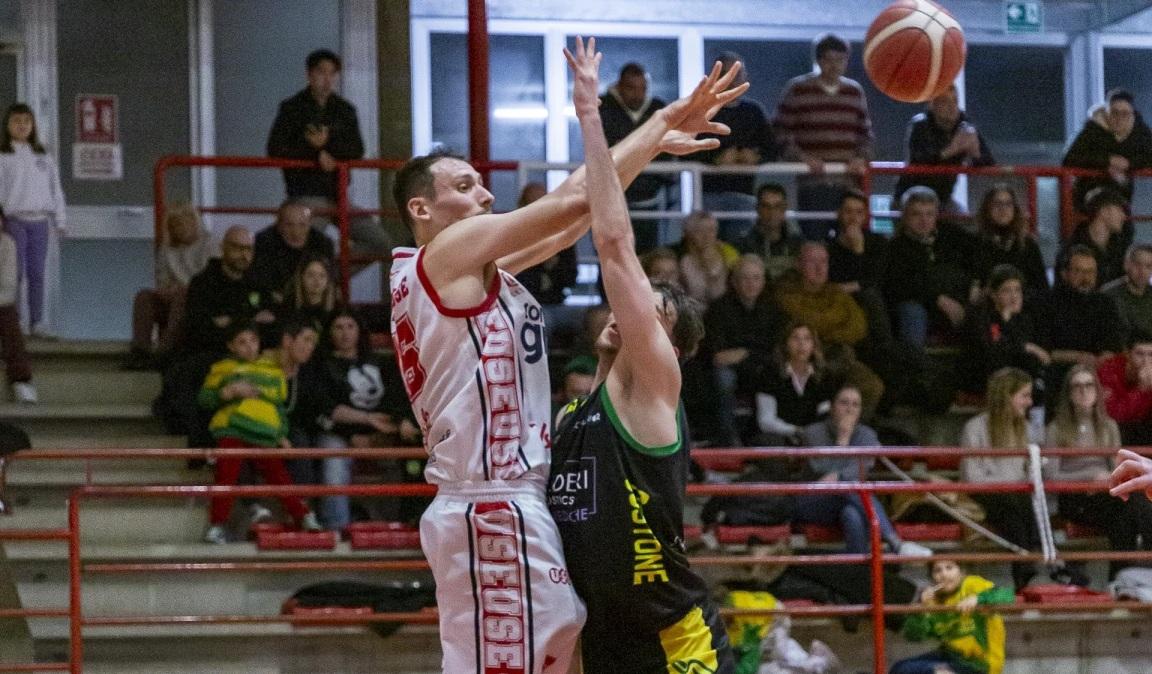 Serie B - Una tripla allo scadere per la vittoria dello Spezia contro Empoli