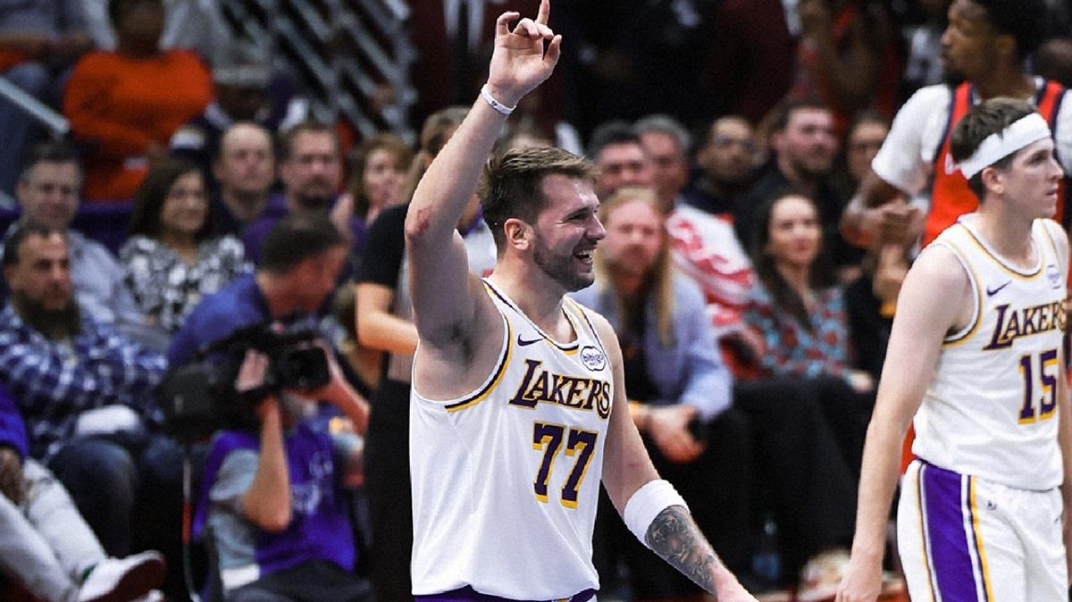 NBA Cup: i Lakers non sbagliano la trasferta a New Orleans, brilla Reaves