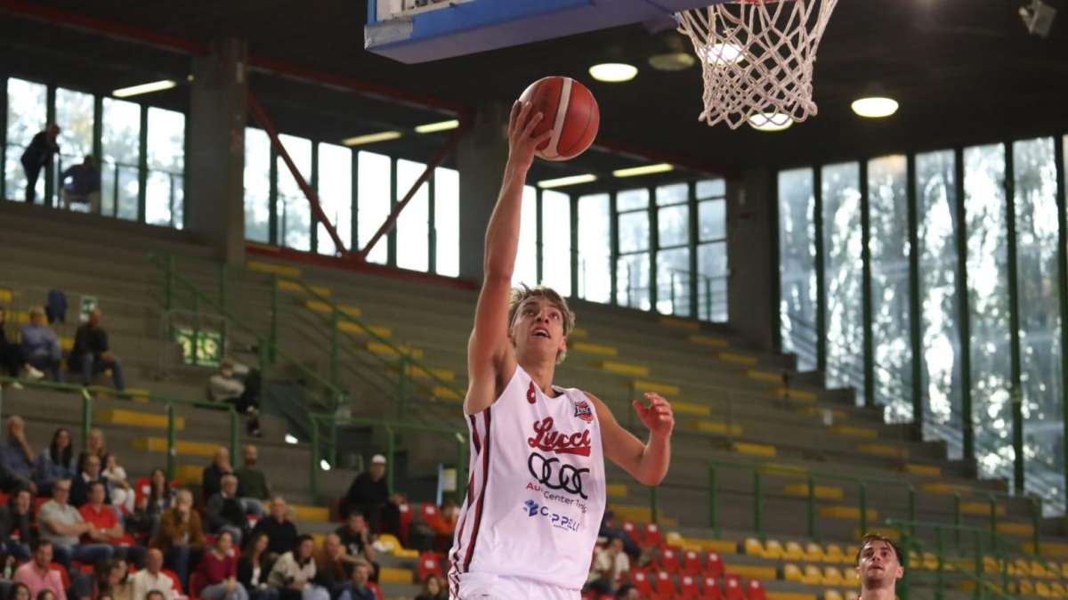 Serie B - Basketball Lucca incassa due punti importanti contro lo Junior Casale
