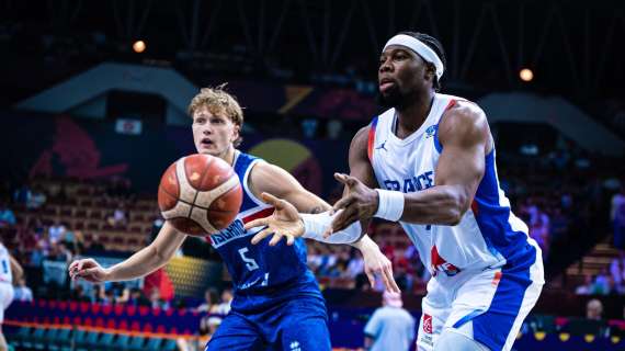 EuroBasket: Francia dominante, 114-74 sull'Islanda e ora attende