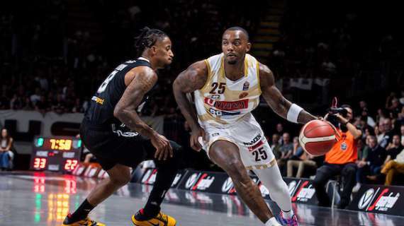 Simms, nuova ala di Napoli