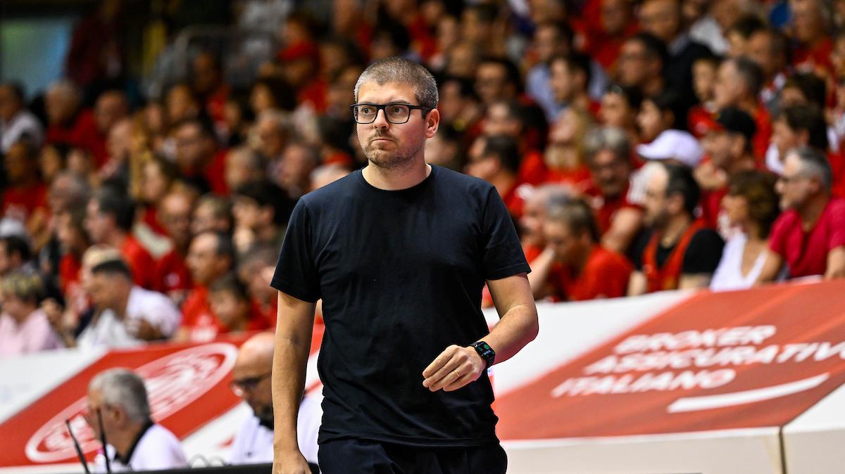 Cotelli, sostegno per Trieste: «Sarebbe terribile, in questa città si respira pallacanestro»