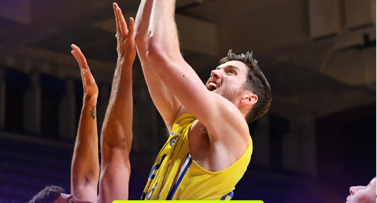 Il Maccabi torna a vincere: 89-83 sul Baskonia con Leaf e Hoard protagonisti