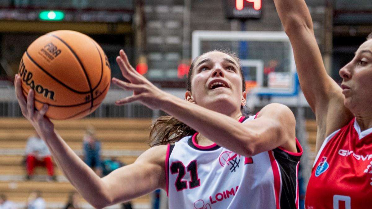 A2 F - Futurosa Trieste a Vicenza per trovare continuità