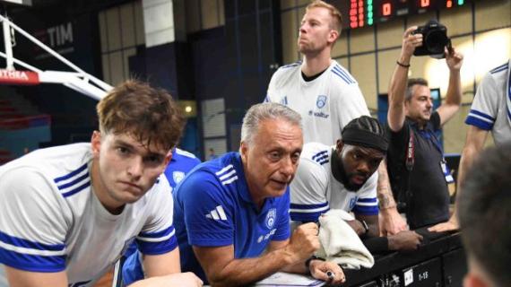 Brindisi, esordio casalingo. Bucchi: “Match impegnativo, Cremona ci darà filo da torcere”