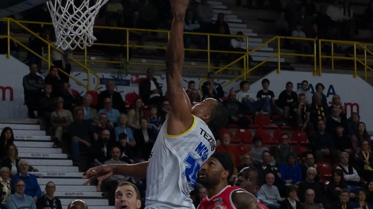 Tezenis Verona, crisi d'asma per Tyrus McGee: salta Forlì 