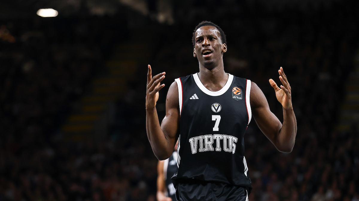 Saliou Niang: «NBA? Alla Virtus sto bene. Penso al presente. Non al futuro»