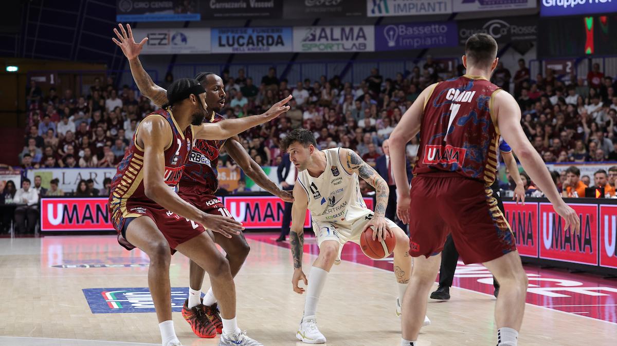 Per Derthona una grande prestazione, ma in semifinale ci va Venezia: gli highlights