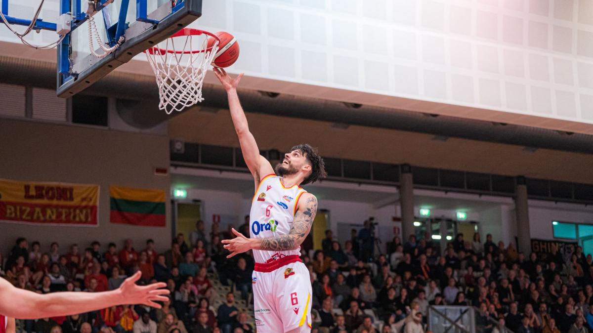 Serie B - L’OraSì torna a vincere al PalaCosta, contro il San Giobbe Chiusi