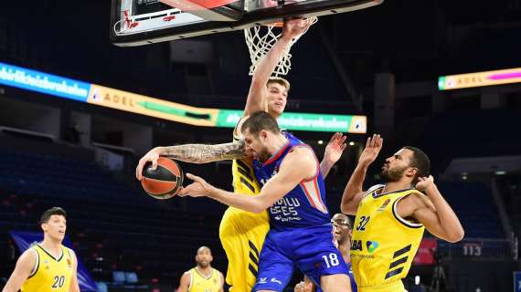 EuroLeague - L'Anadolu Efes piega nel secondo tempo l'Alba Berlino
