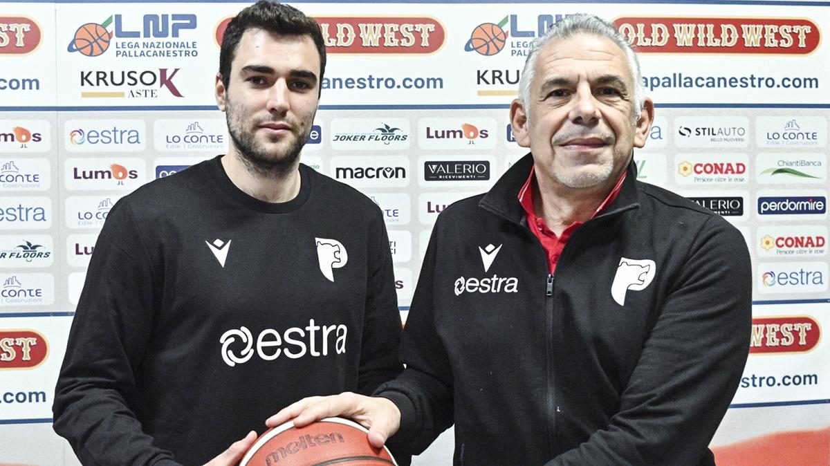 Presentato Gabriele Stefanini in casa Estra Pistoia: "La squadra mi intriga"