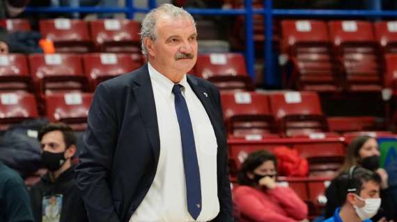 Italbasket, Meo Sacchetti non è più l'allenatore: risolto il contratto 
