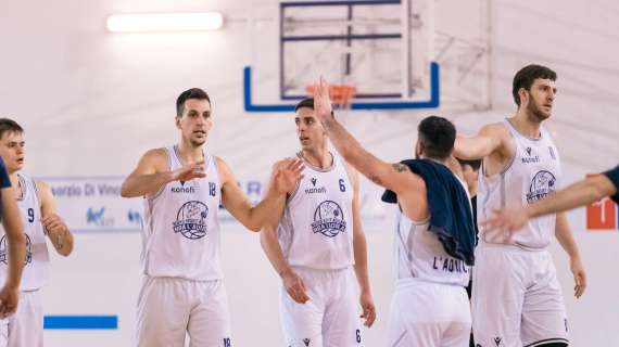 Serie B - Il Nuovo Basket Aquilano supera al PalaAngeli la capolista Cagliari