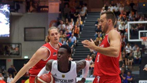 World Cup - Germania: show Schroder contro la Polonia e taglio Wagner