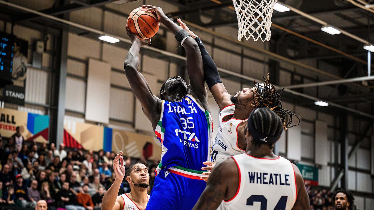 Virtus Bologna, Momo Diouf si ferma in Nazionale: problemi al ginocchio