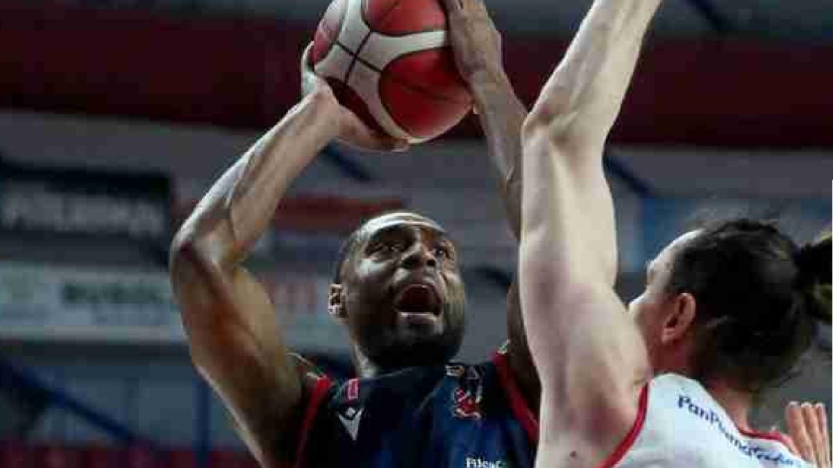 Bella vittoria esterna dell'Urania Milano al Taliercio della Gemini Mestre