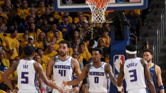 NBA - I Kings violano il Chase Center e portano i Warriors a gara 7