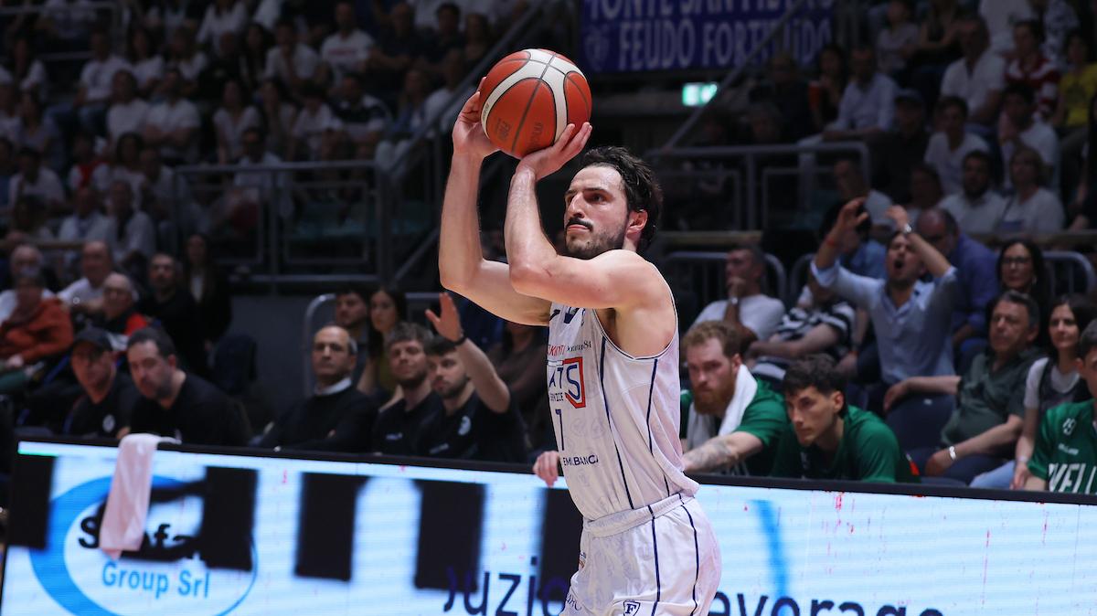 Avellino si spegne, la Fortitudo Bologna vince ancora e va 2-0