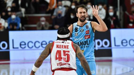 LBA - Per la gara n. 400 in serie A Peppe Poeta si regala 14 assist