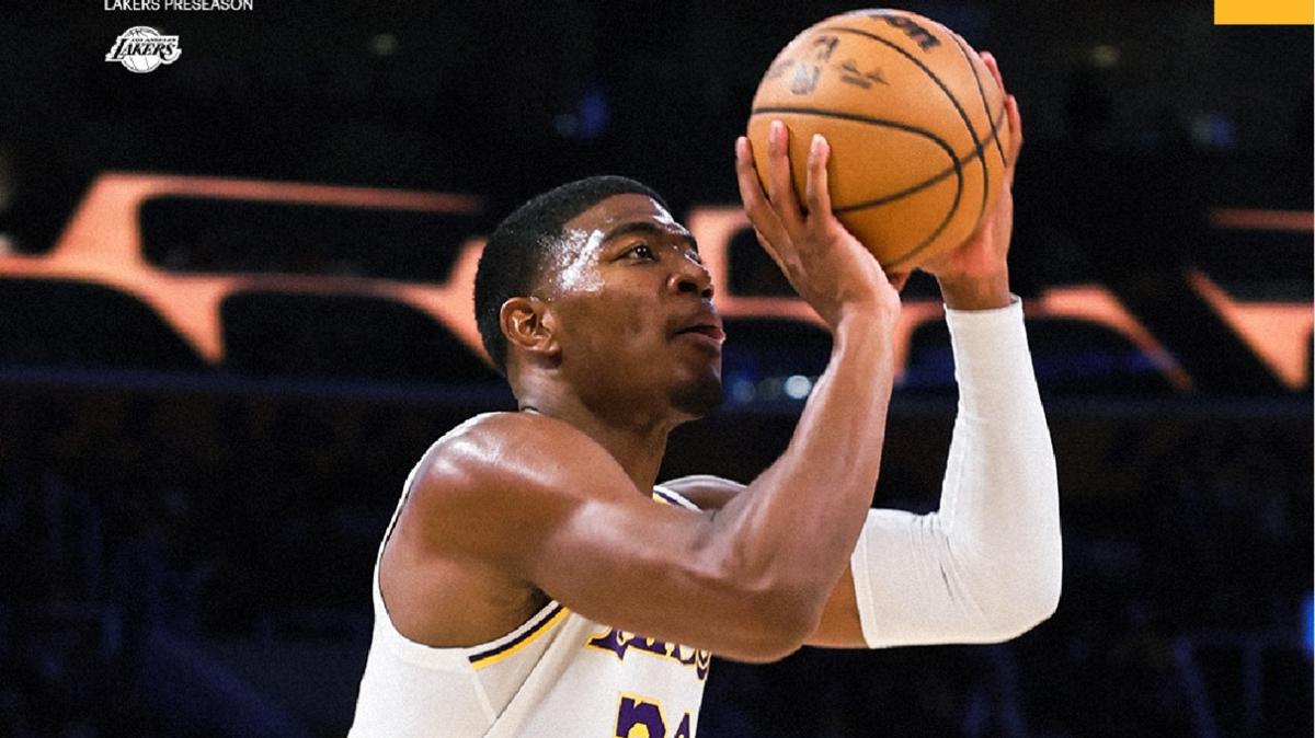 NBA - Lakers brillano contro i Warriors: prima vittoria nella preseason
